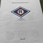 Uczniowie podczas egzaminu na kartę rowerową