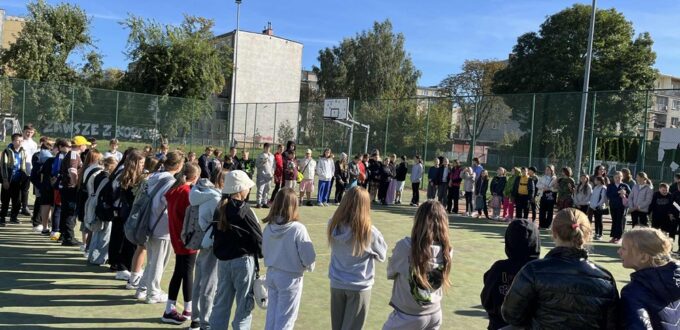Uczniowie w rywalizacjach sportowych