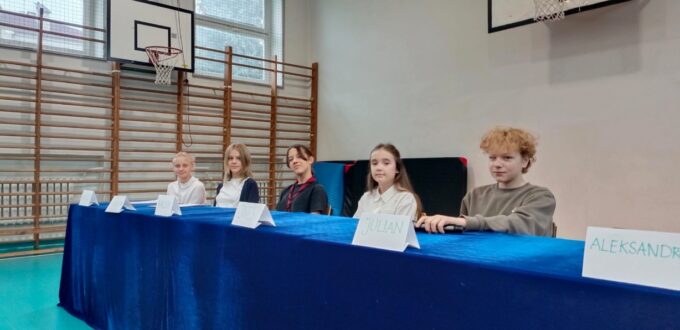 Debata kandydatów do SU